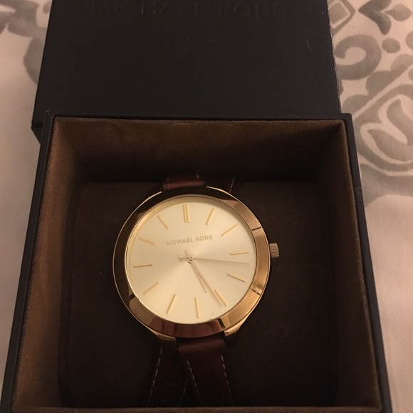 Michael Kors wrap watch - Picture 2 of 2